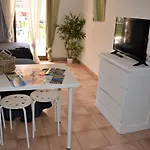 Lejlighed Castle H 408 *
